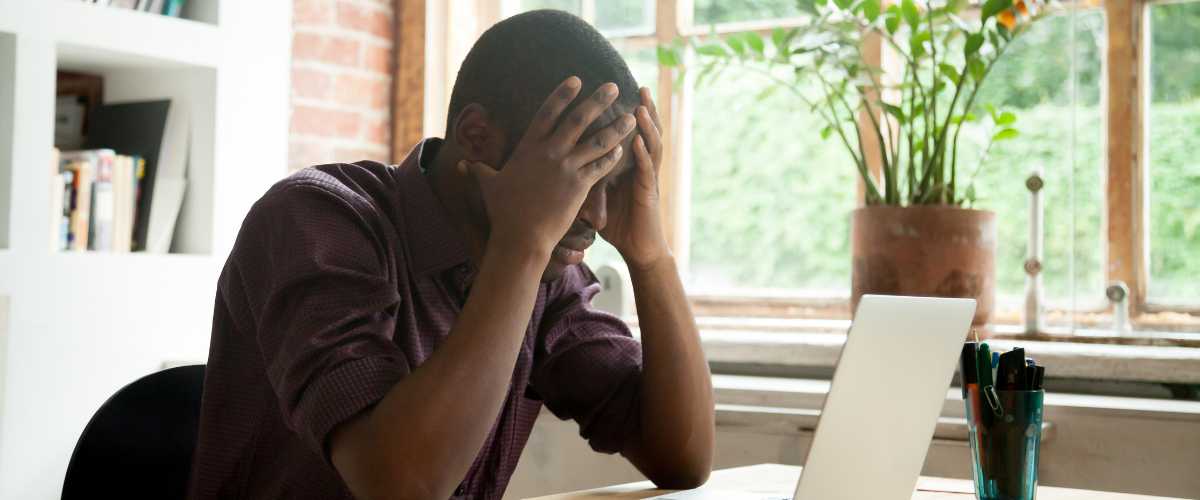 why-agents-quit-exp-realty-team photo of a frustrated real estate agent